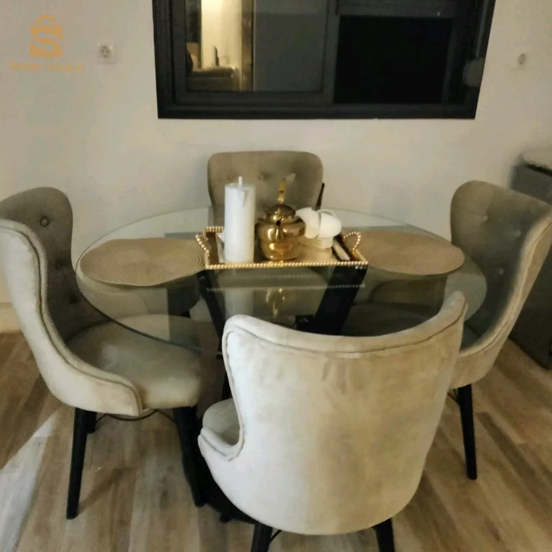 Bienvenue chez salon aziouz🌟 😍😎
🔥Table de salle à manger/ table basse🔥 en bois hêtre avec du verre trempé et tissus anti😍 tache🥰  importation  ❤️📣📣📣
قبل كل شئ أول شيئ نقولوا لزبائننا الكرام اللي يحب يتأكد من جودة منتوجاتنا يتفضل عندنا للورشة في براقي ولاية الجزائر العاصمة.مرحبا بكم 🙏❤
https://maps.app.goo.gl/ihAJsogD92csUzuJ6
👈 للطلب تواصلوا معنا عبر بريد الصفحة  أو على الأرقام 
  📞📞0559025898

Table de salle à manger avec 4 chaise _ 6 chaise _ 8 chaise ..... 
💥Des chaises simple.
💥 des chaises Capitonnée
💥Des chaises Ceca_ Oslo _ Roma _ Nova et plusieurs modèles.........
Les dimensions
💥rectangulaire: 160/80 
💥 Ronde: 80_90_1m20

وسعر يتغير حسب نوع الطاولة 
البيع جملة و ديطاي 
👈من الورشة إلى الزبون مع توفير كل الأحجام 
 
👈 أكثر من 20 نوع من القماش التركي ذو النوعية الرفيعة.
👈كل انواع القماش متوفرة 💥
  والتوصيل لجميع الولايات بأسعار معقولة🤗
🔹disponible tout les couleurs et les dimensions .
