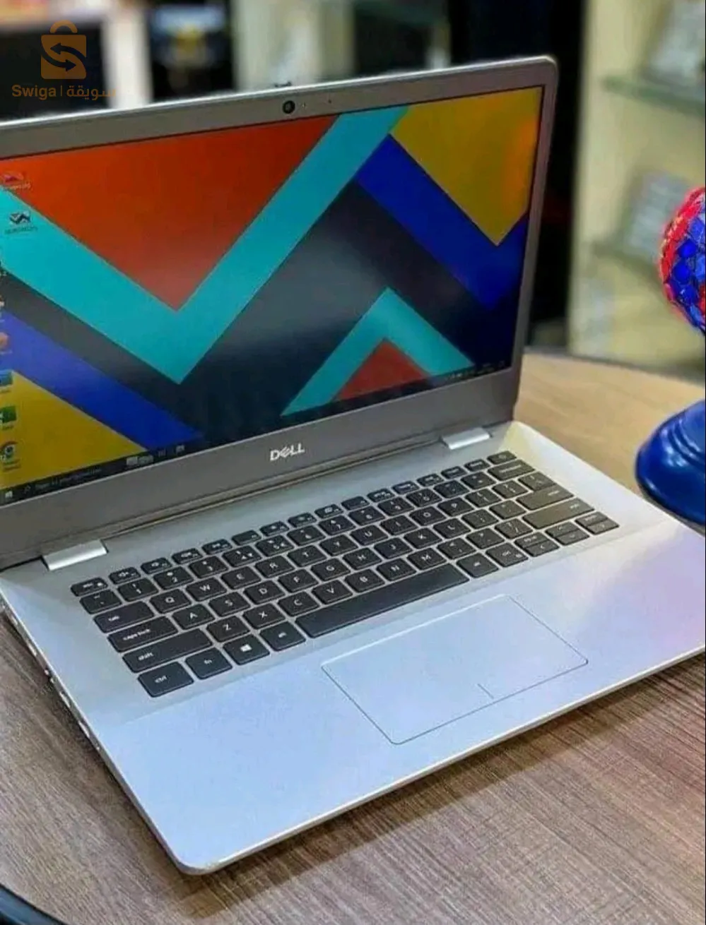 Laptop dell inspiron 5493
Processeur : i7-1065G7 1.50Ghz (8CPUs)
RAM: 8GB DDR4
SSD: 512 GB
Carte graphique: Nvidia GeForce M×250 with 2Gb ddr5 + intel UHD
État: 9/10