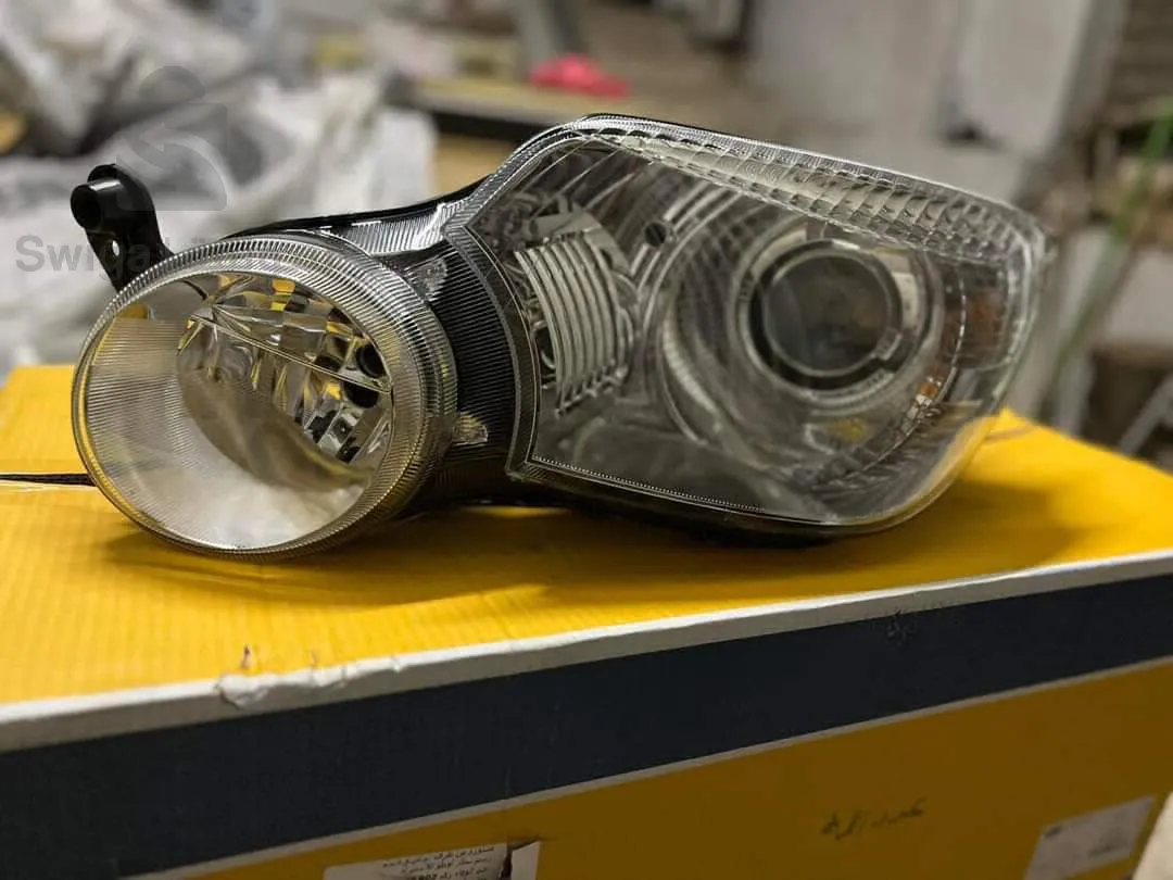2009_2013 yeti headlight