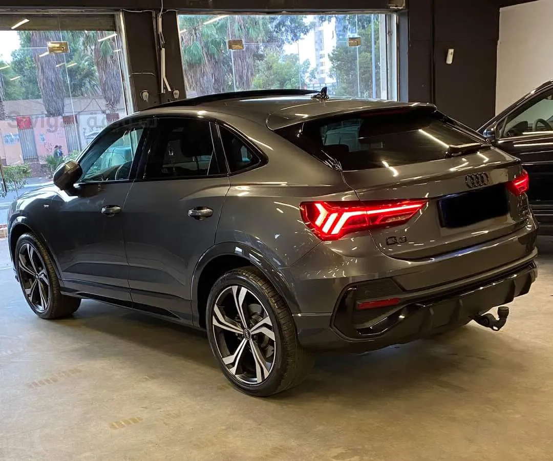 audi Q3 S line