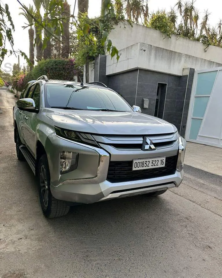 Mitsubishi L200 Sportero