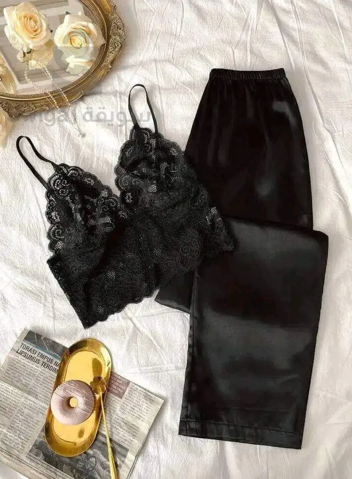 night kit✅️ ensemble Satin magnifique 
✅️ 3 Pieces (Bestie Short Pantalon)
✅️ 2 Pieces (Bestie pantalon)
✅️ 2 Bass (Bestie Short)
✅️ disponible plusieurs couleurs