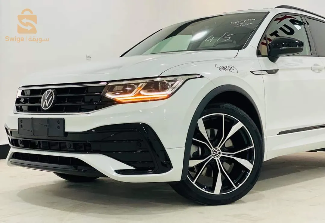 VOLKSWAGEN_TIGUAN