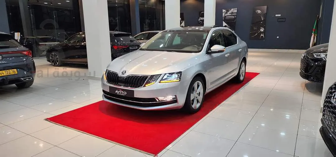 Skoda Octavia 2018 /...... 9800km