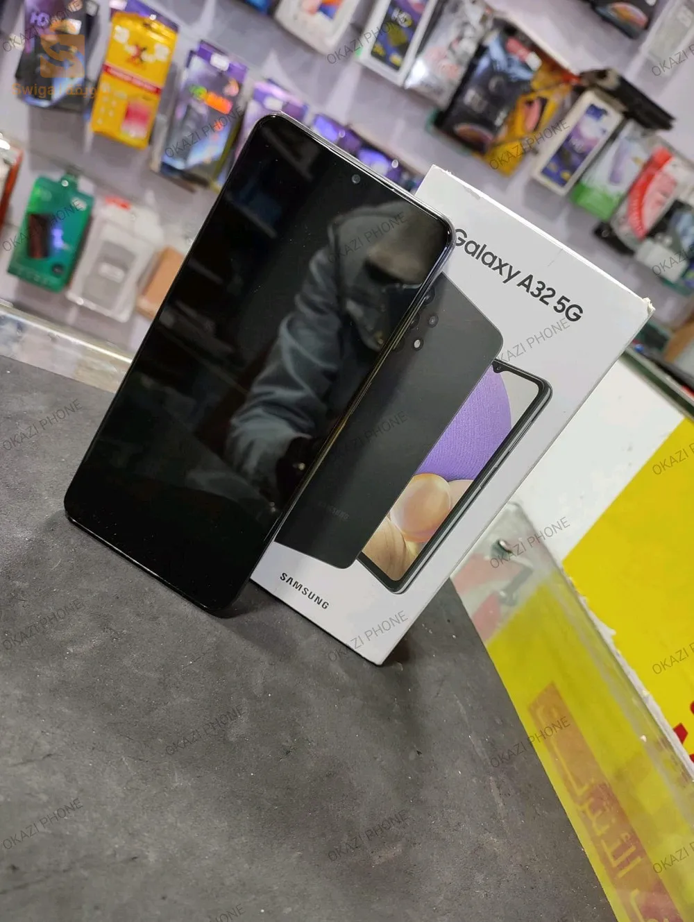 Galaxy A32 5G #Vietnam 
Ram 4 GB