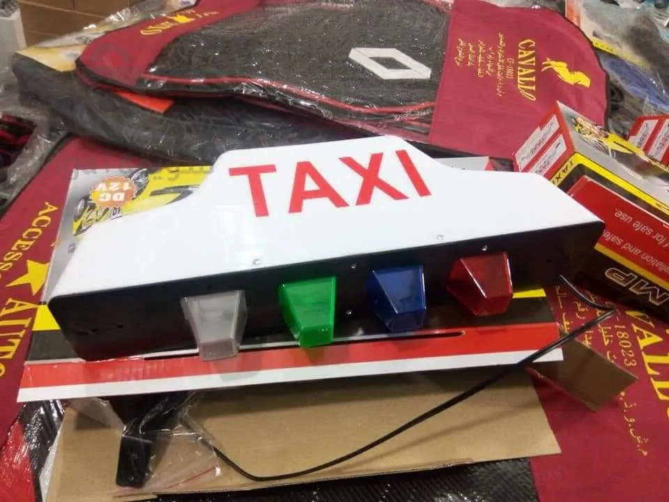 Nean taxi parisienne