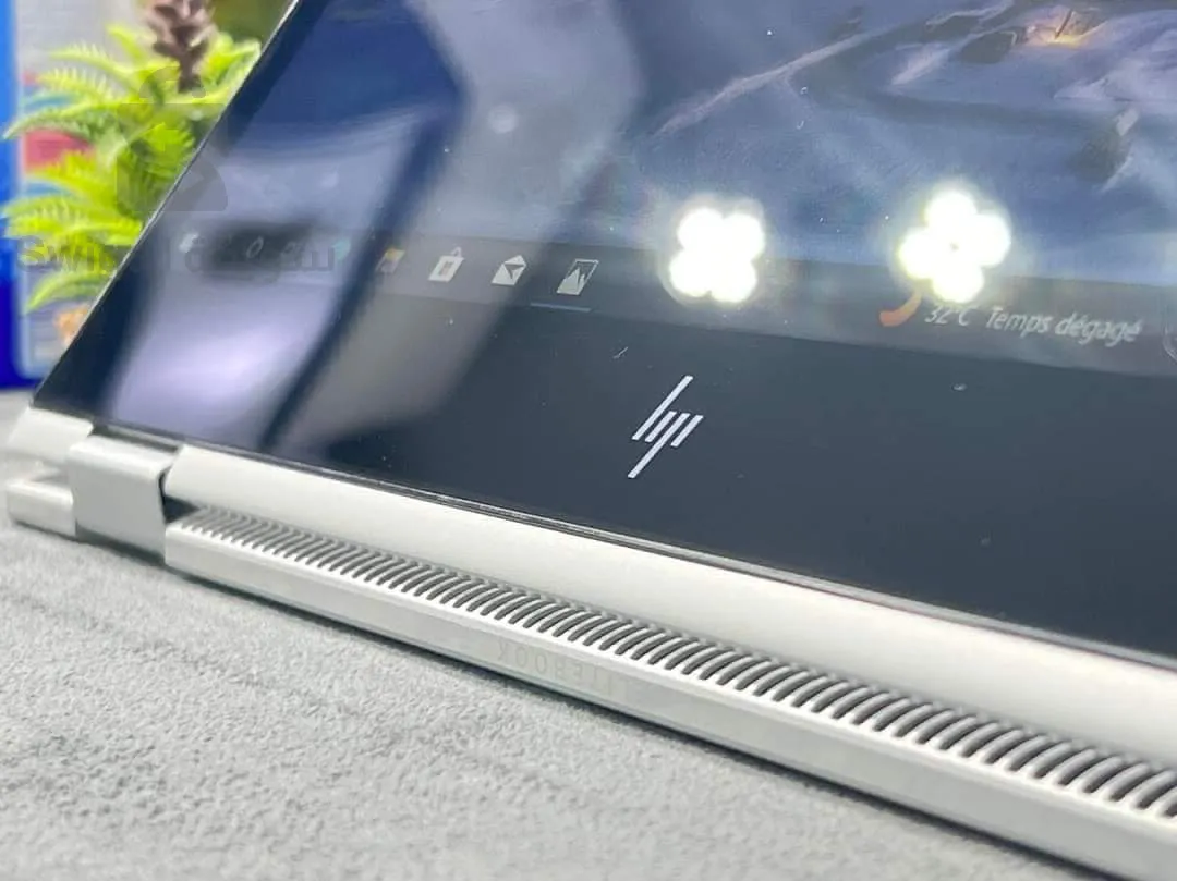 HP ELITEBOOK 1030 G2