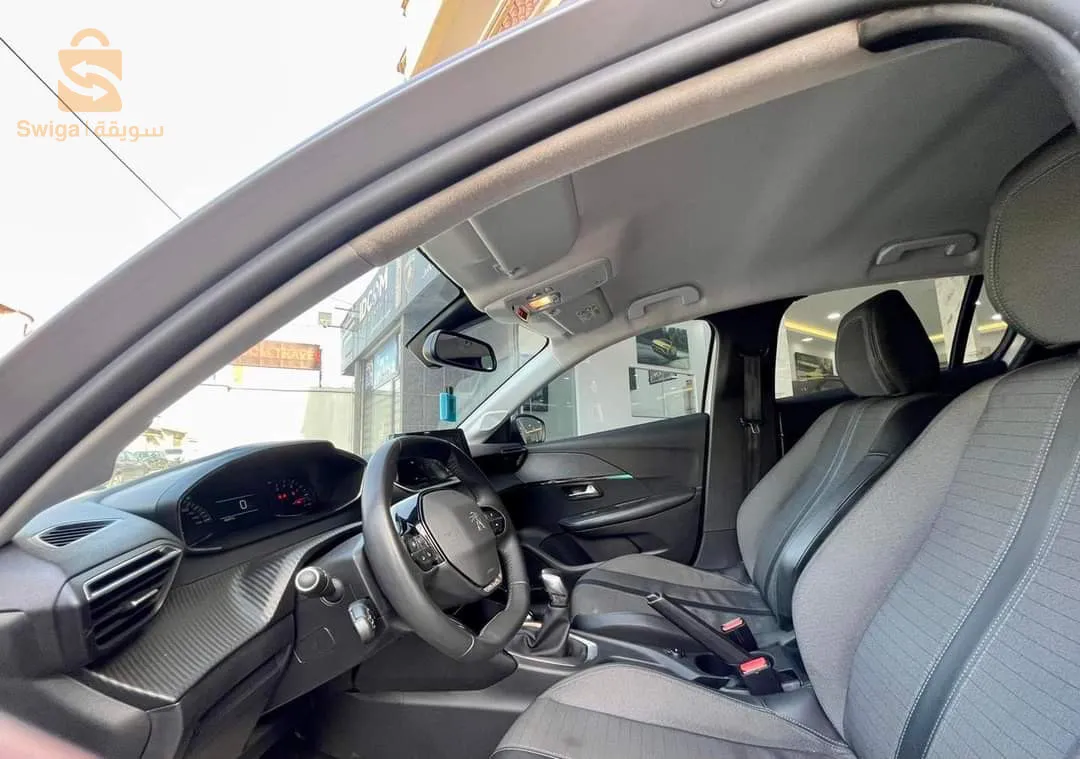 Peugeot 208 Allure 1.6 HDI