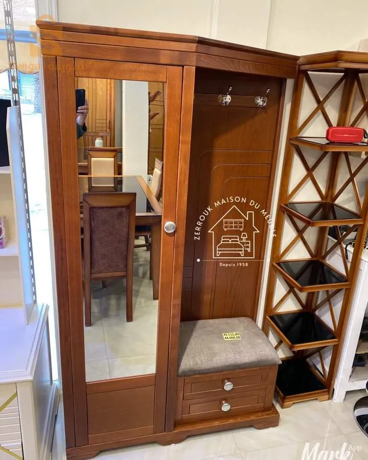 خزانة احذية