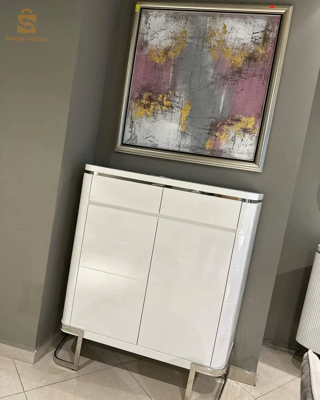 طاولات الزينة