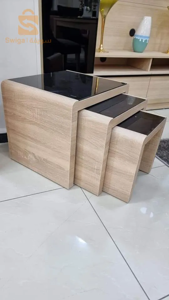 طاولات متداخلة