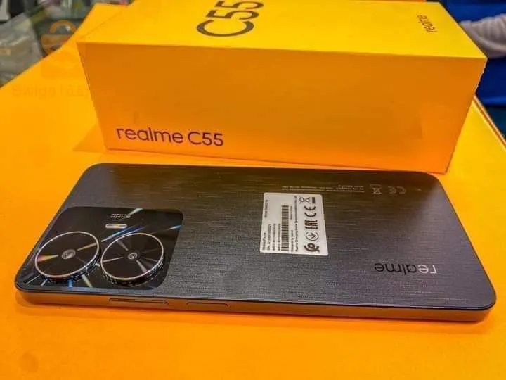 realme C55