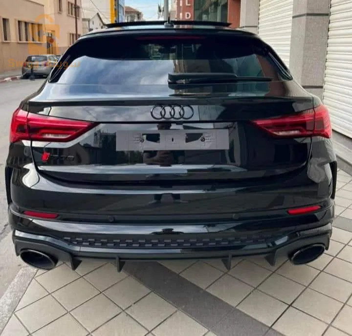 AUDI RSQ3 SPORTBACK