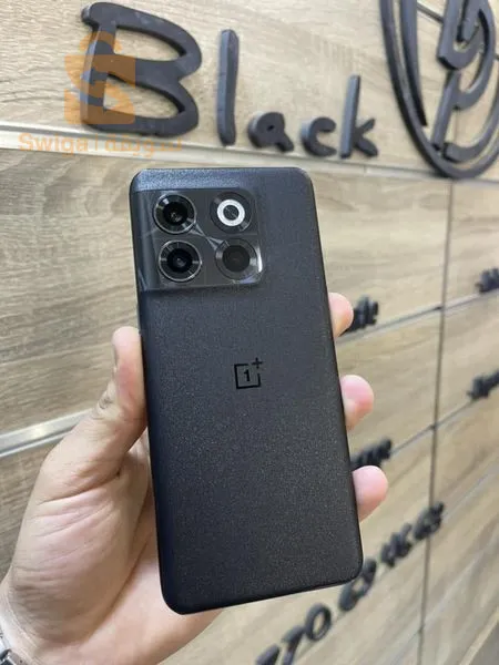 OnePlus 10T