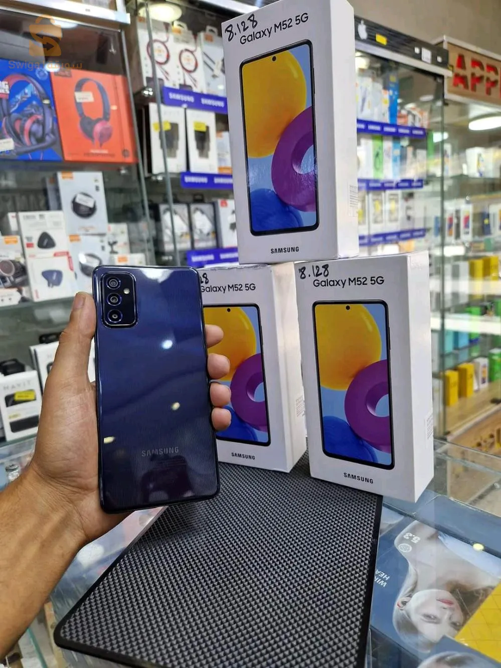 Samsung M52 5G veitnam