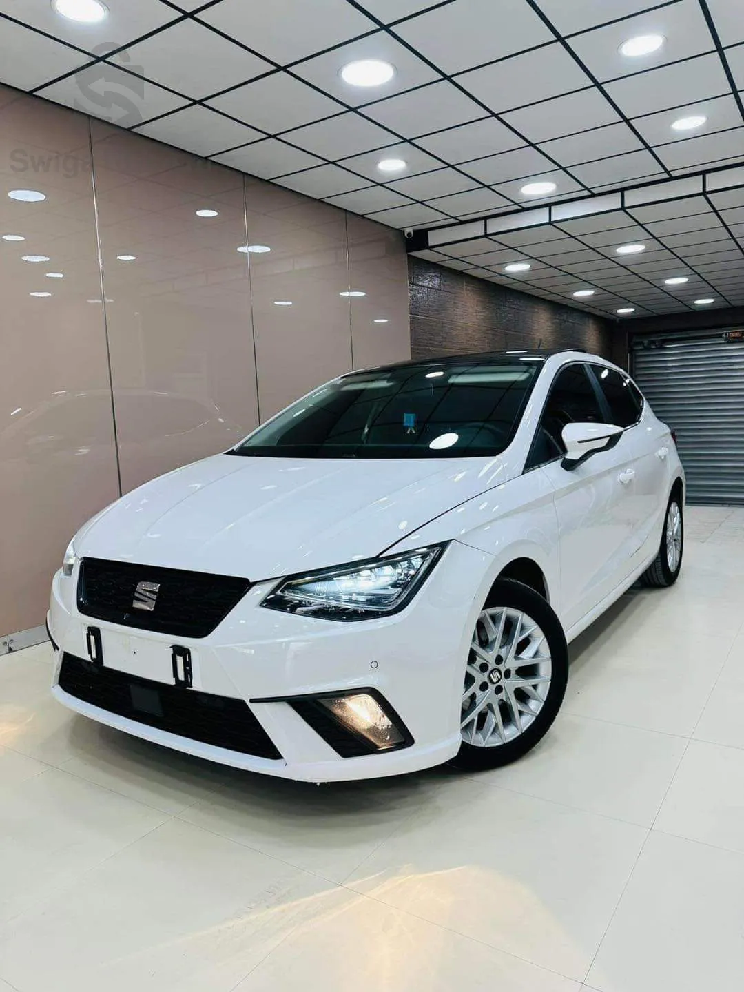 SEAT        IBIZA