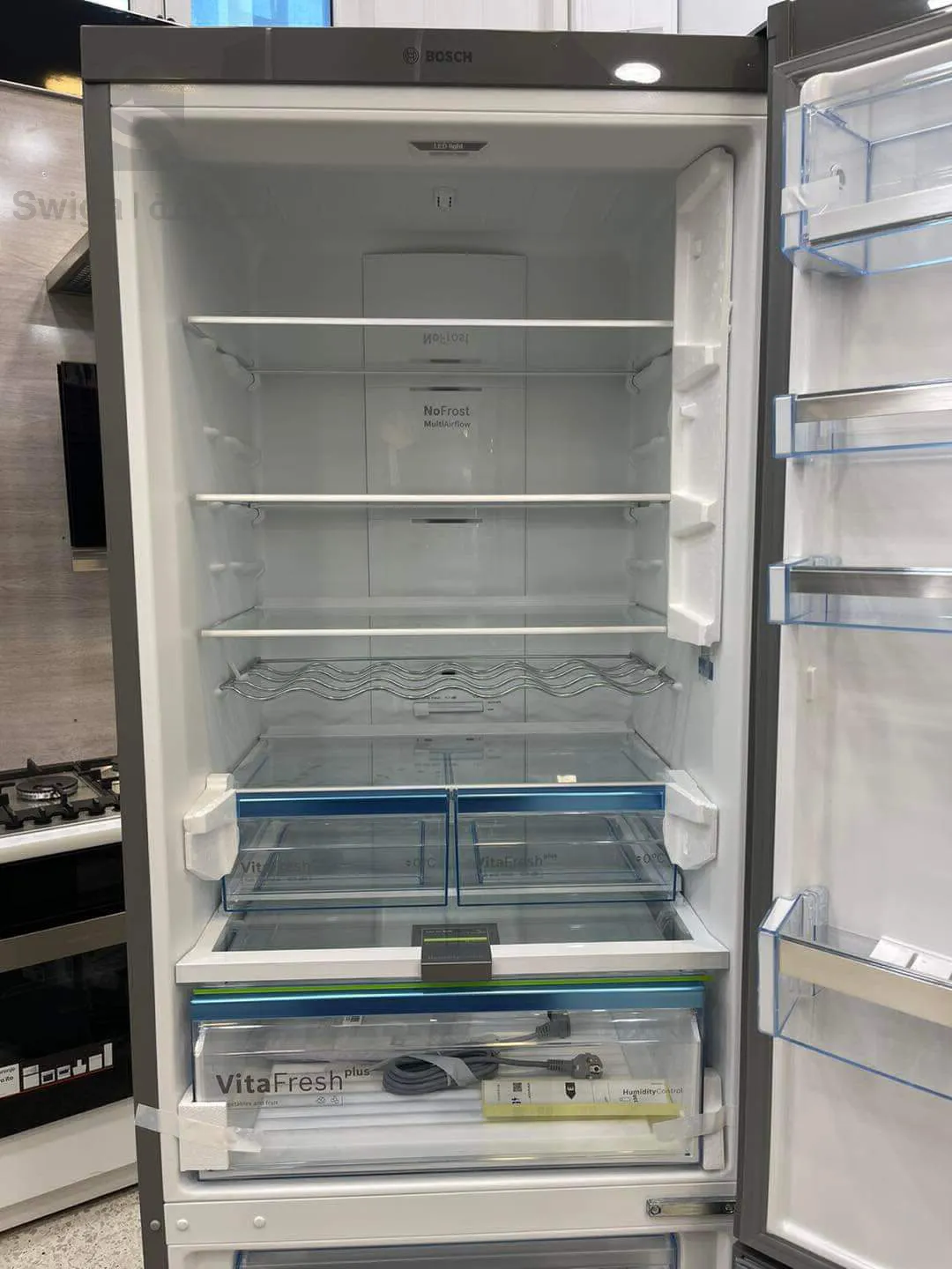 Bosch Series 6 Black Ceramic