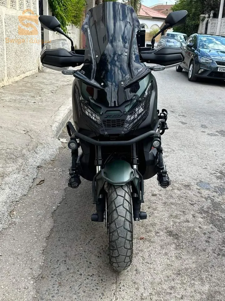 HONDA XADV