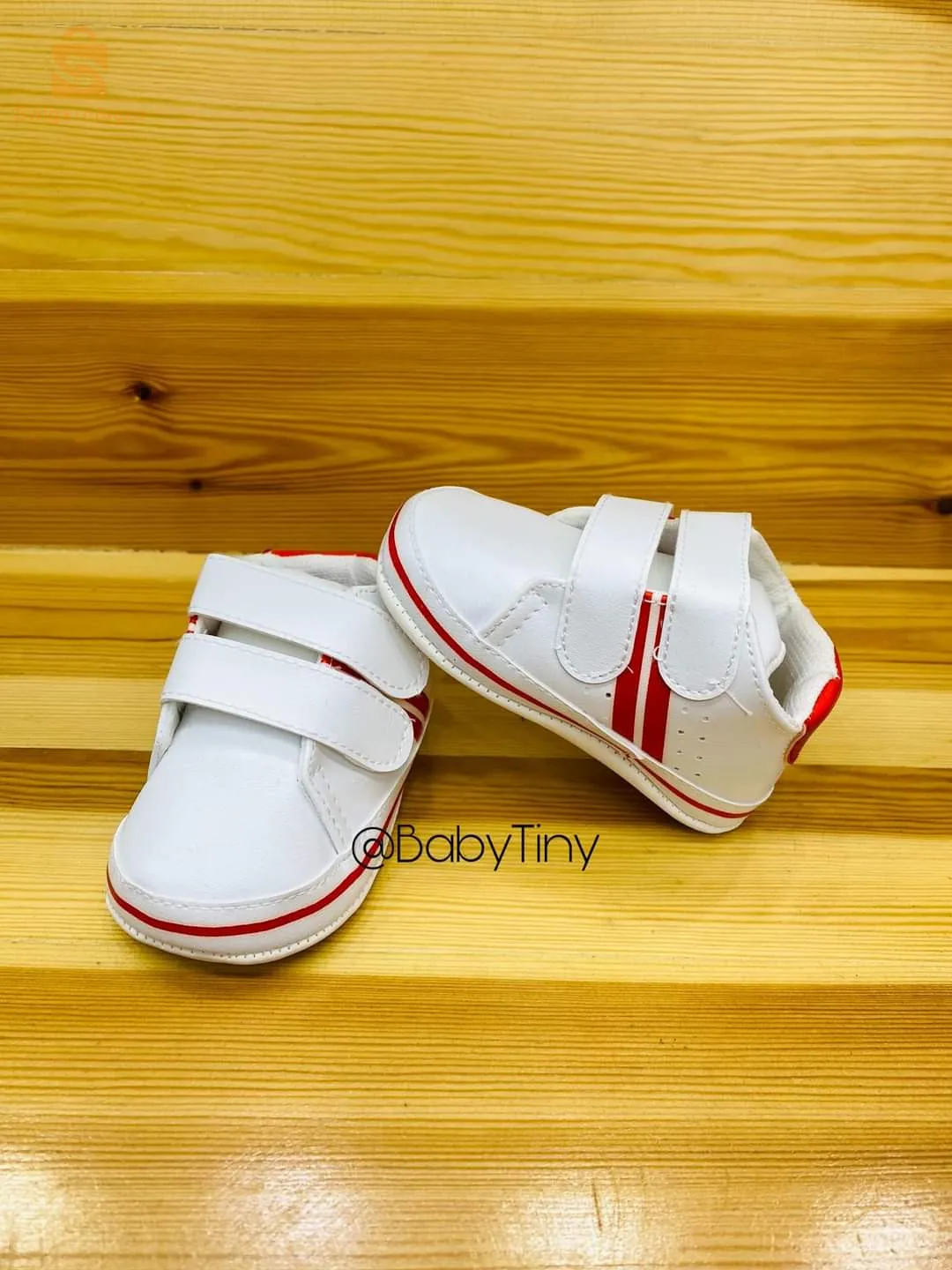 chaussures de bébé
