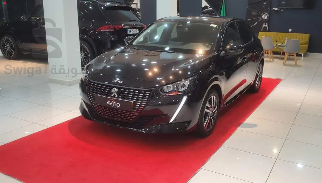 Peugeot 208 2022 Allure Facelift  18000 km
