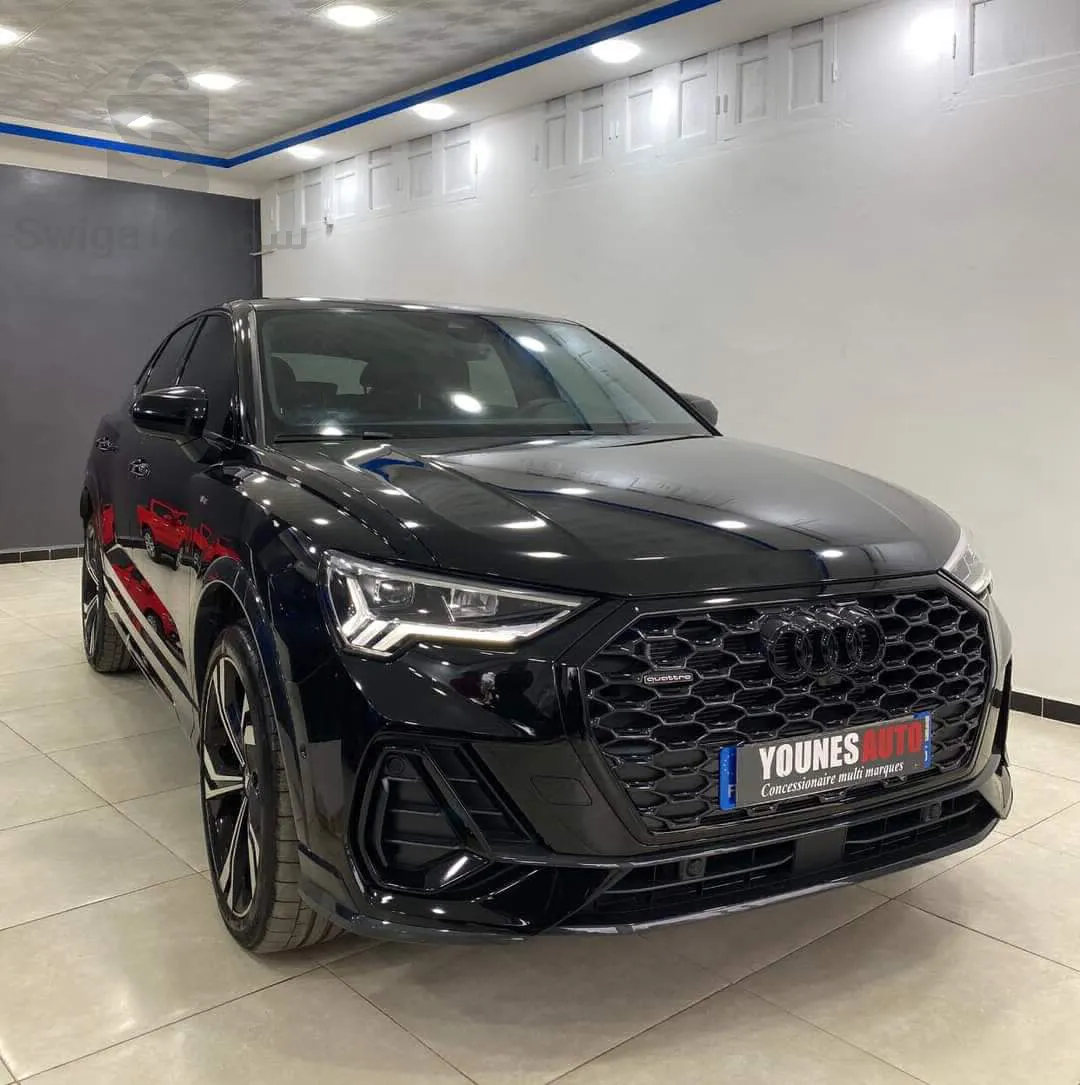 Audi Q3 ⚫️40TDI S-line Sportback