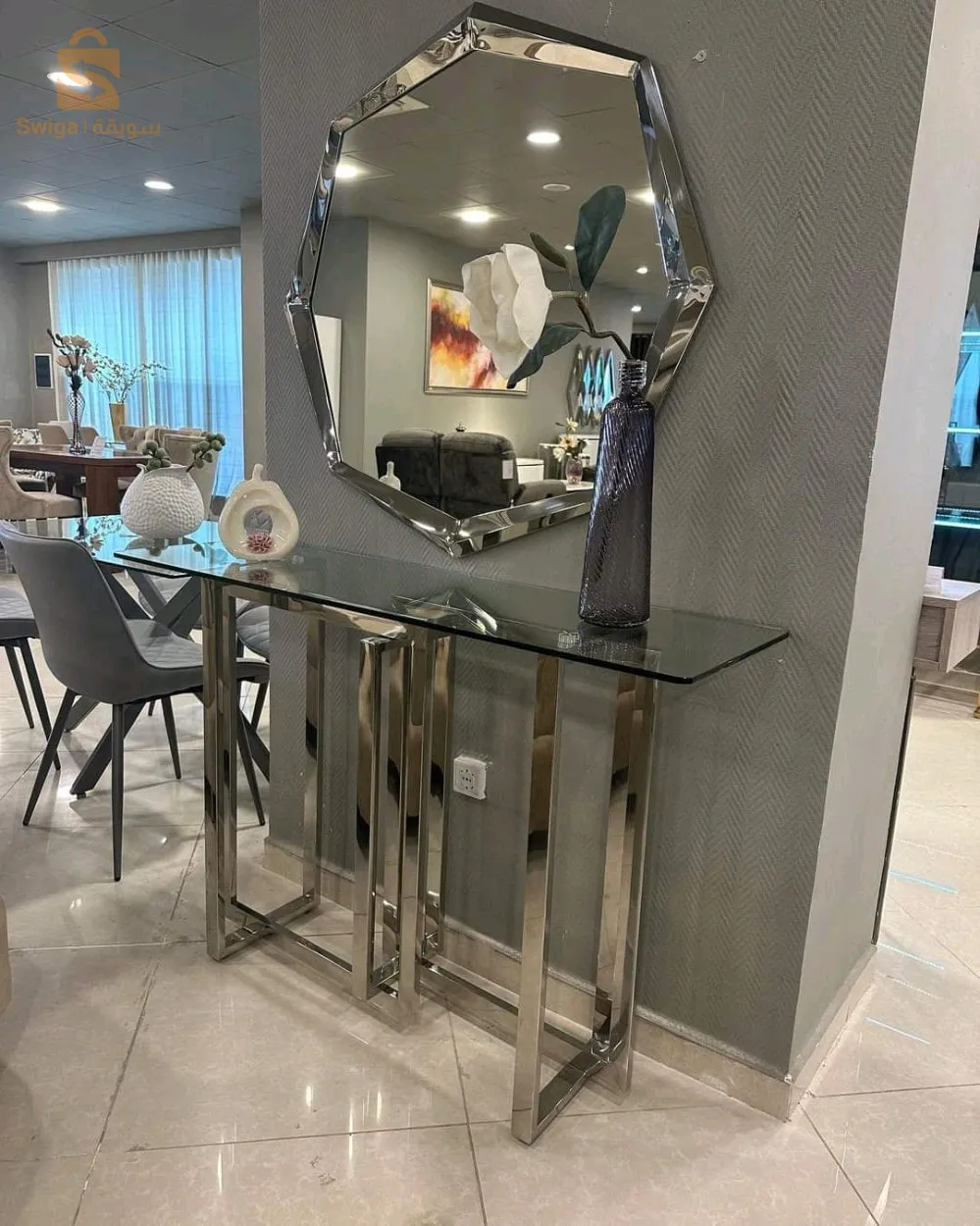 طاولات الزينة