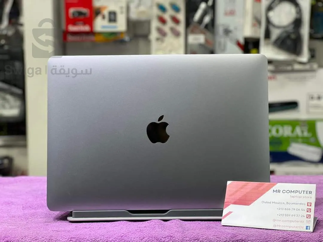 MACBOOK PRO M1 2020