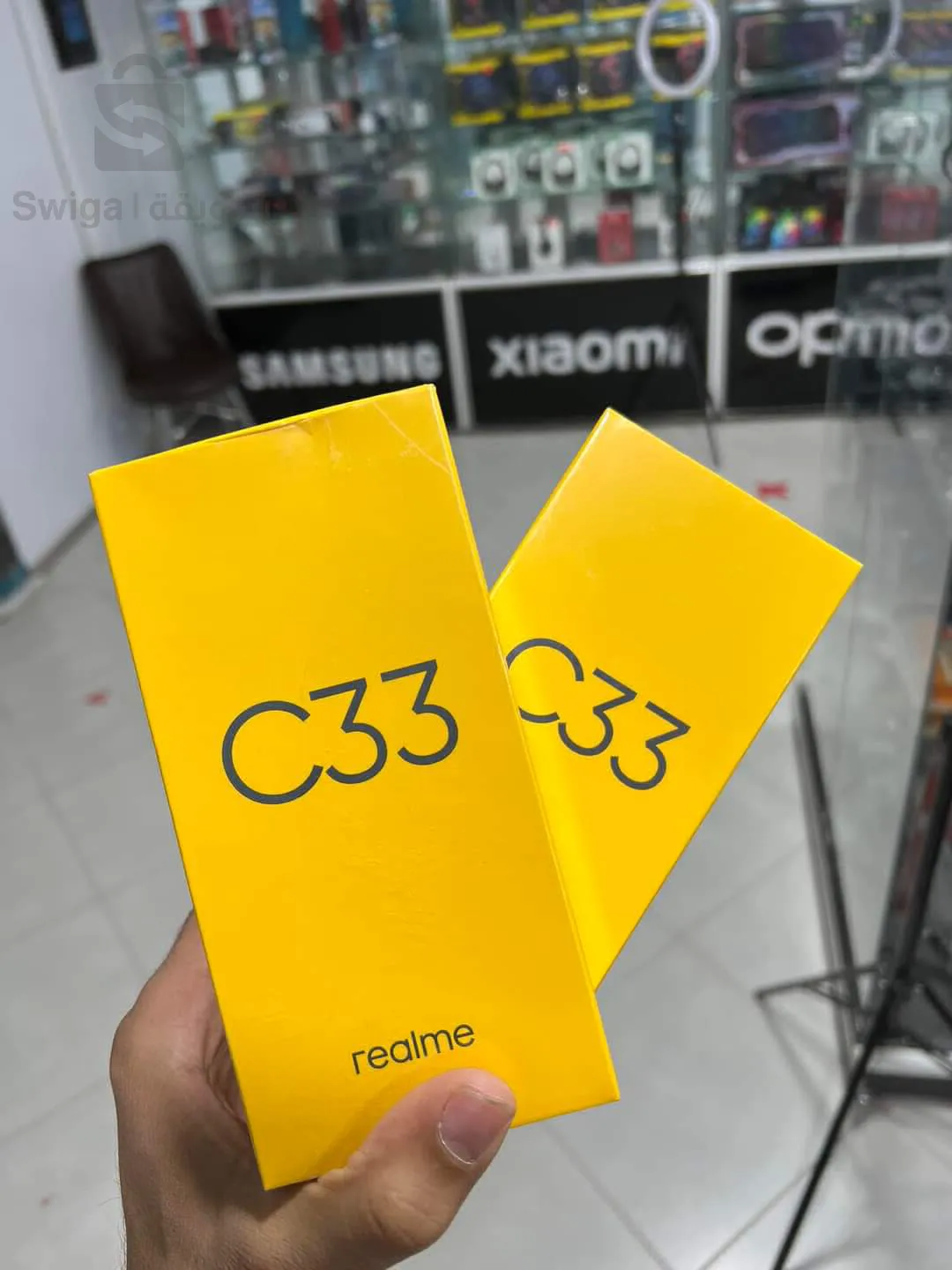 realme C33