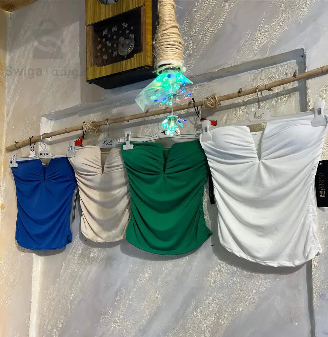 ملابس نسائية