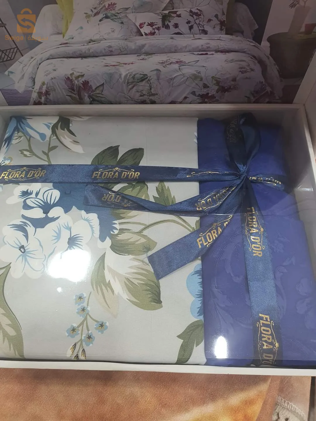 Set of scented sheets 
Fitted sheet flat sheet two cushions