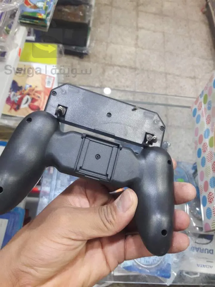 ذراع تحكم بالهواتف