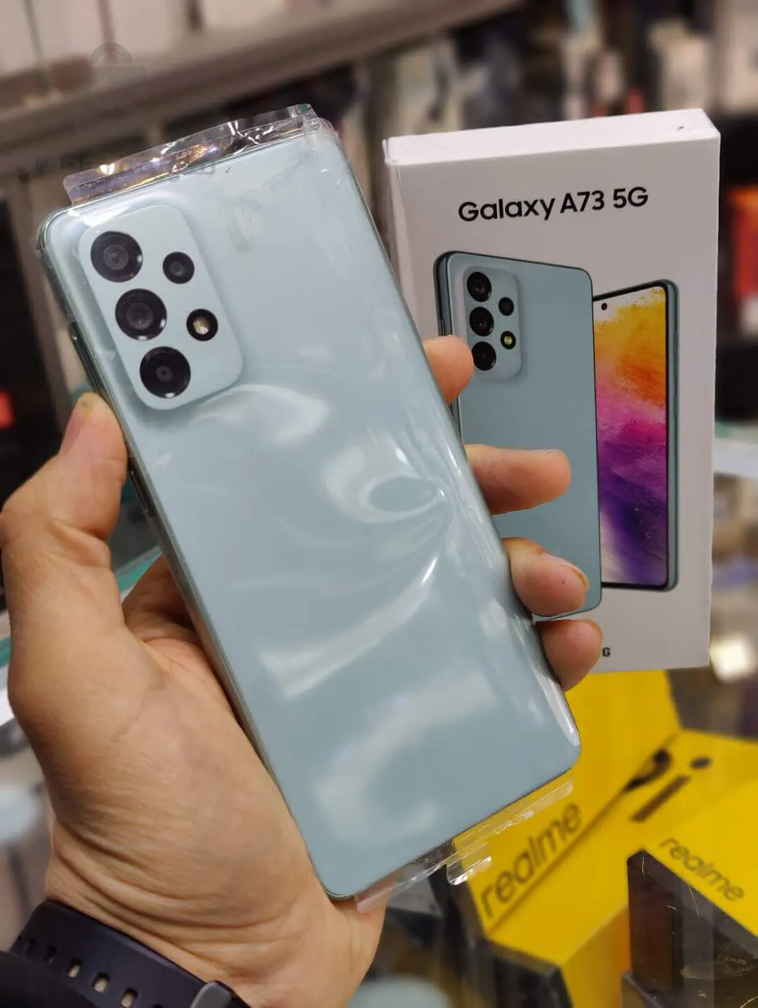 Samsung A73