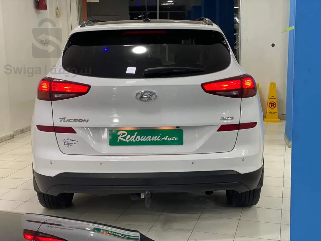 HYUNDAI TUCSON :-: 2.0 D