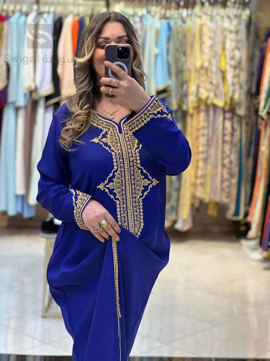 djellaba de hôtesse