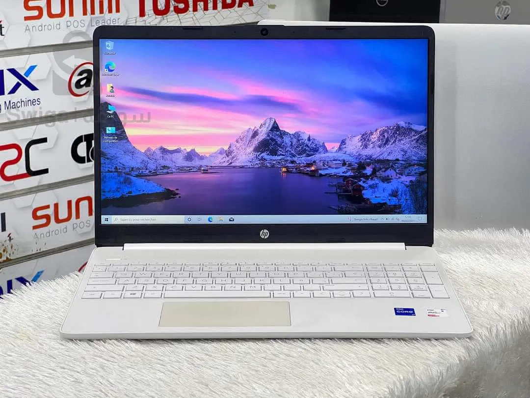 HP LAPTOP 15