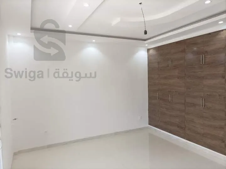 شقق للبيع