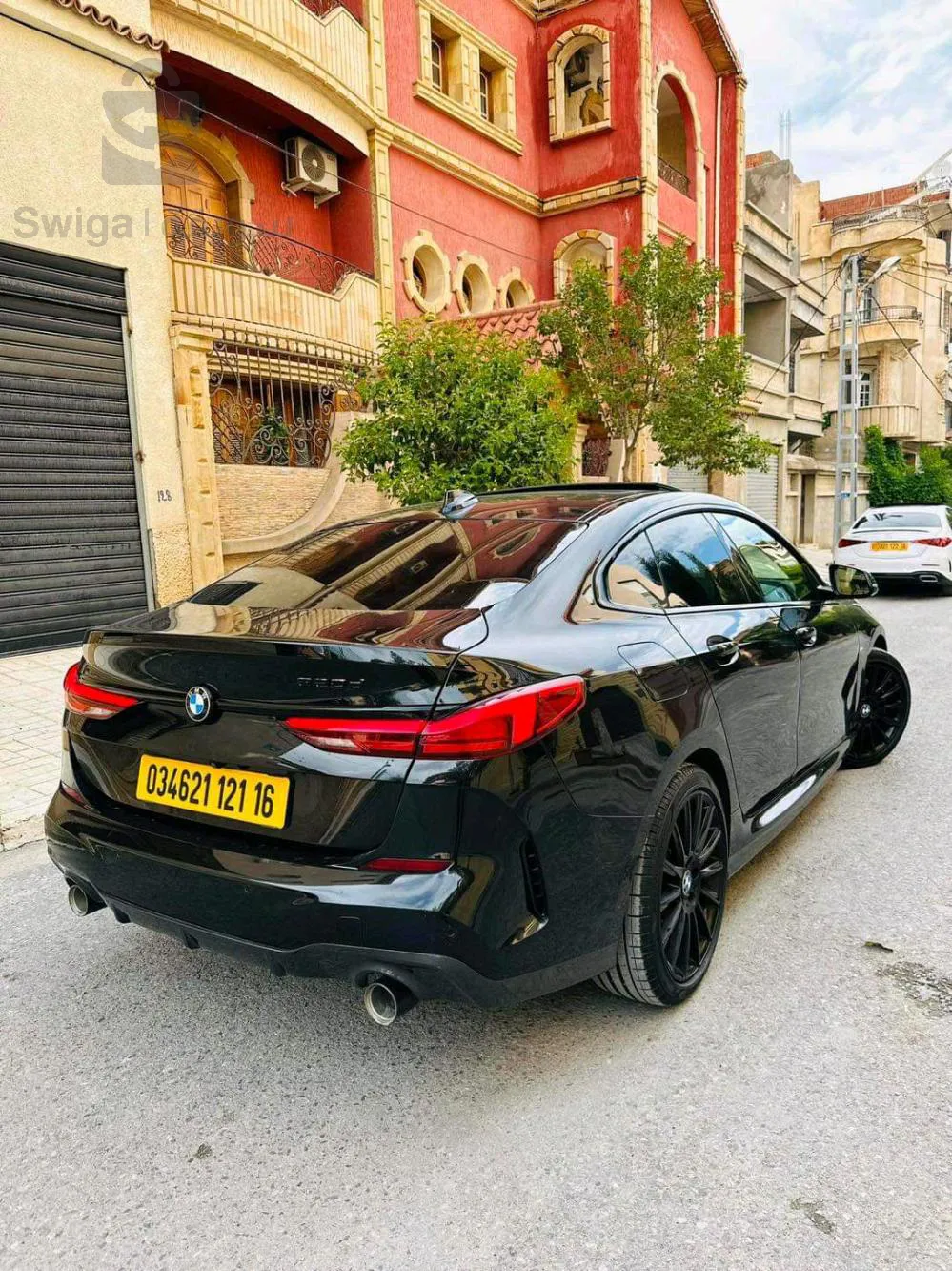 BMW        SÉRIE  2