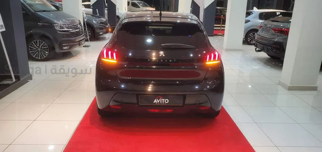 Peugeot 208 2022 Allure Facelift  18000 km