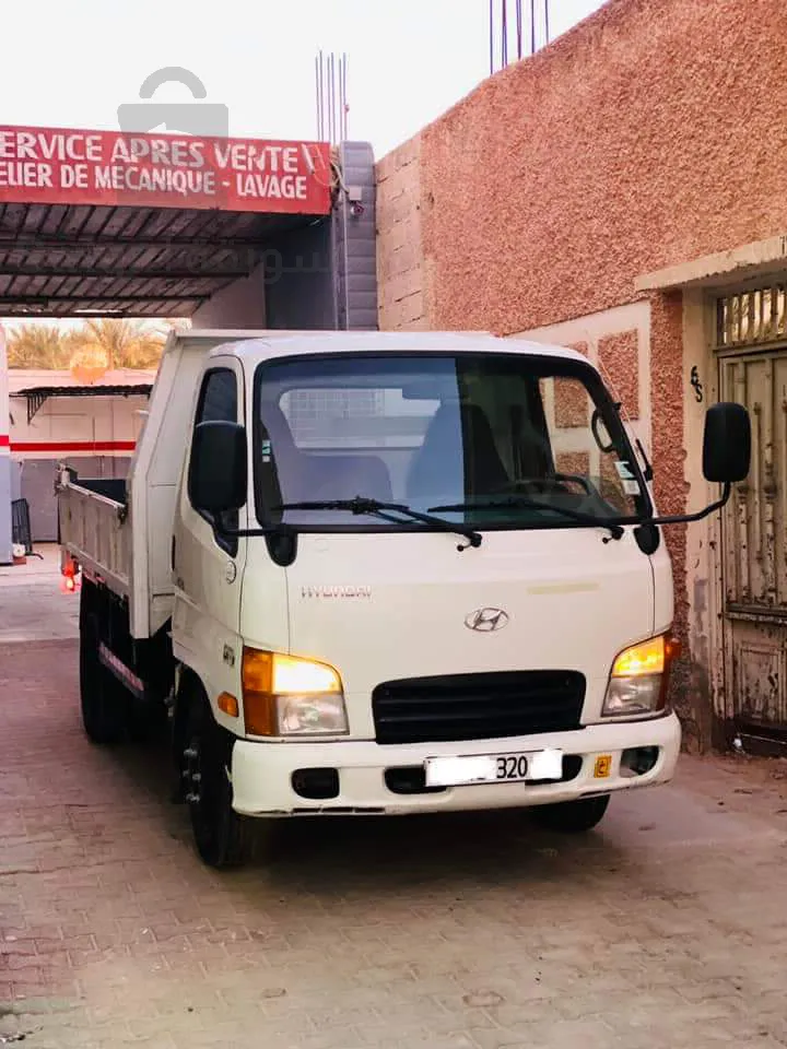 HYUNDAI.    HD35    2020  -: 88000 km