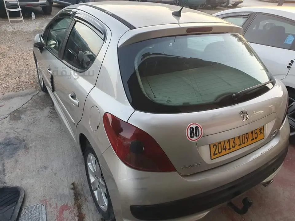 Peugeot 207