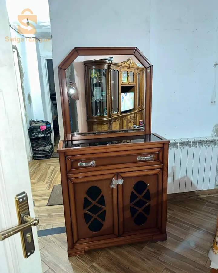 خزانة احذية