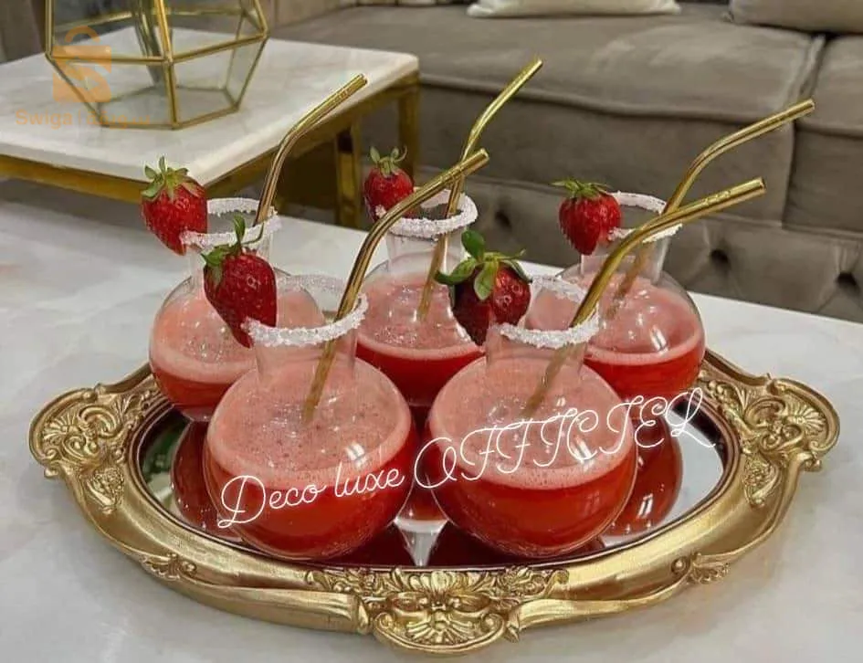 Bouteilles en verre de jus