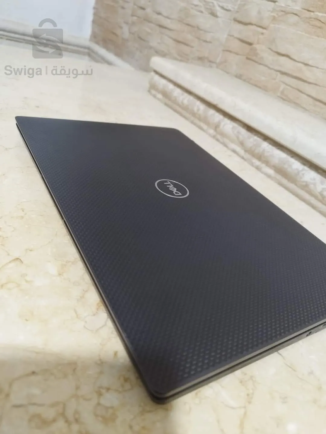 Dell Latitude 7300