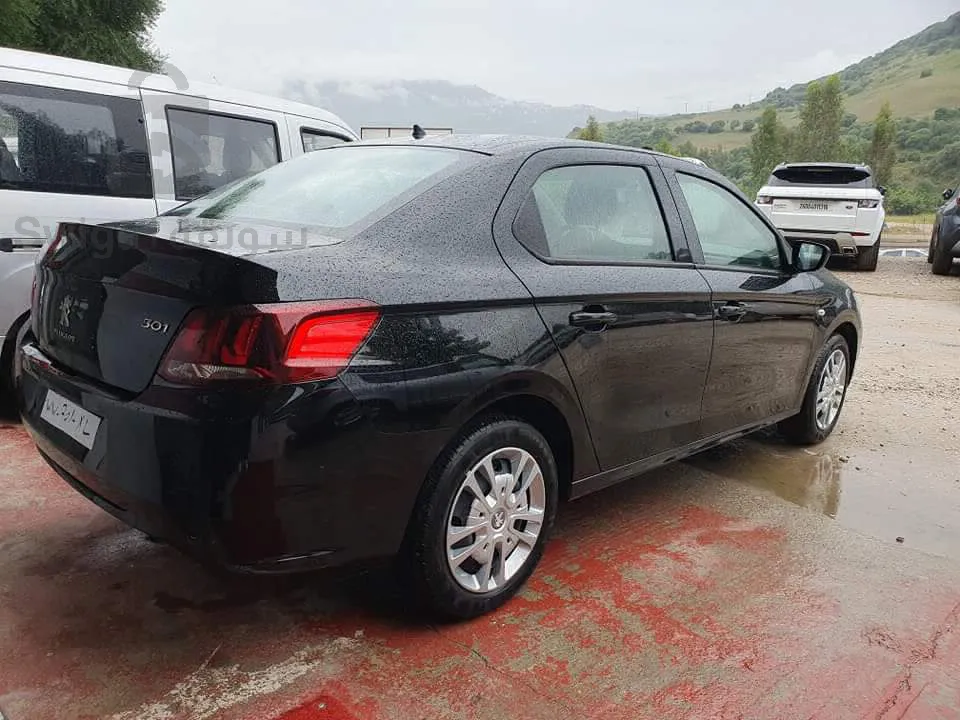 Peugeot 301