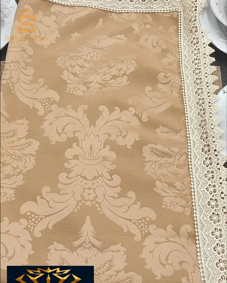 غطاء الطاوله