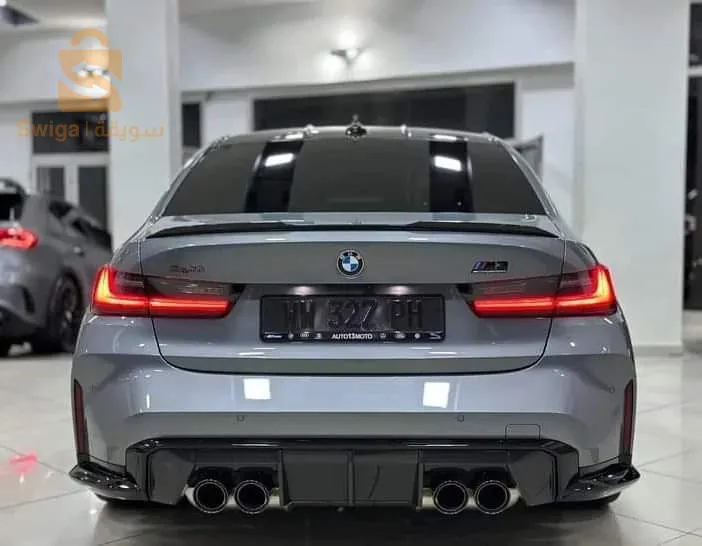 ______ B M W ________
                M 3 
       COMPETITION