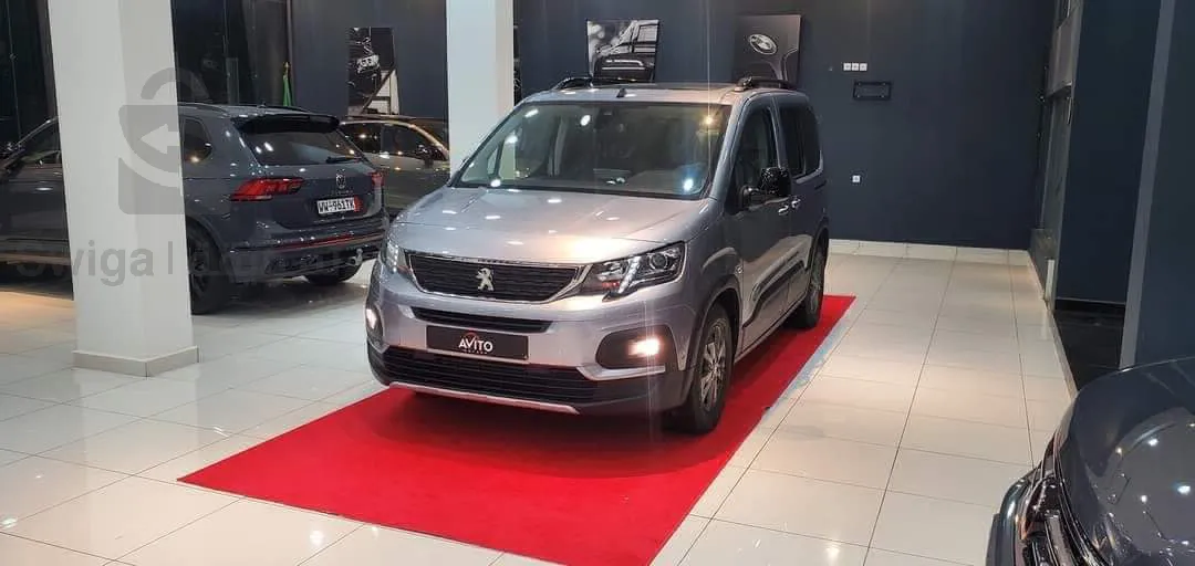 Peugeot Rifter 2022.