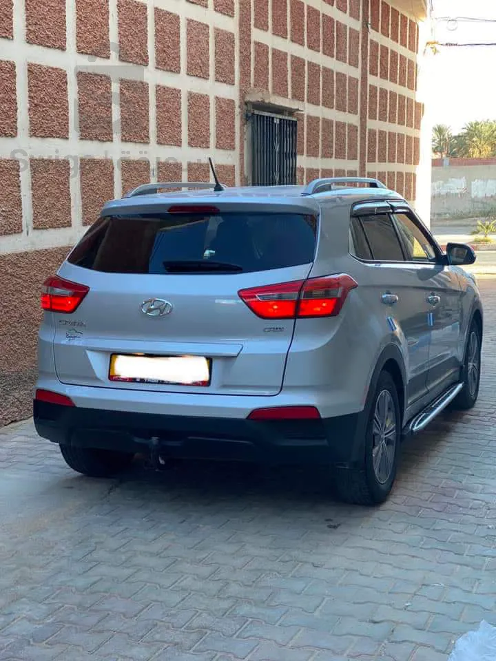 HYUNDAI CRETA GL 2018 -: 84000 km