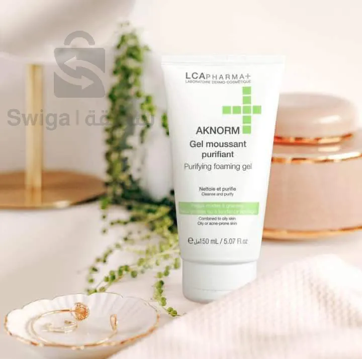 Purifying foaming gel