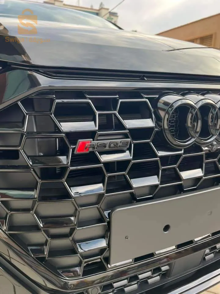 AUDI RSQ3 SPORTBACK